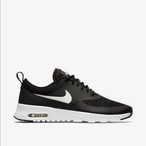 Nike Air Max thea
